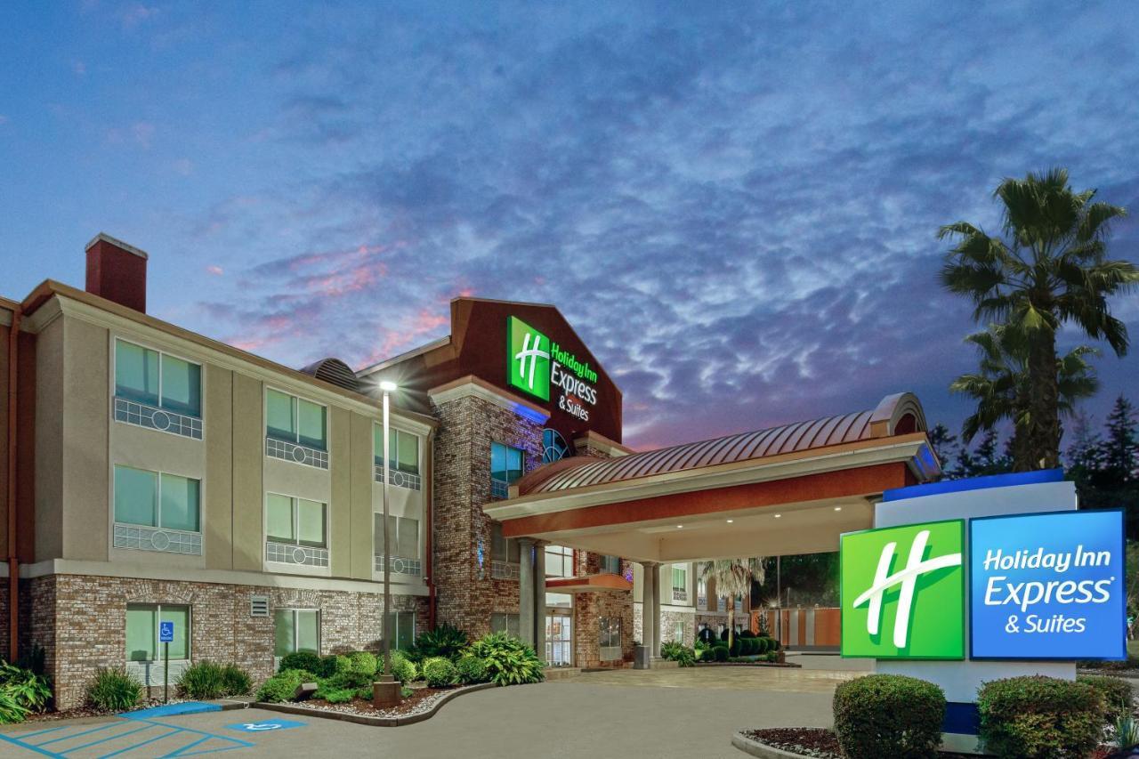 Holiday Inn Express & Suites Lafayette South By Ihg Exterior photo