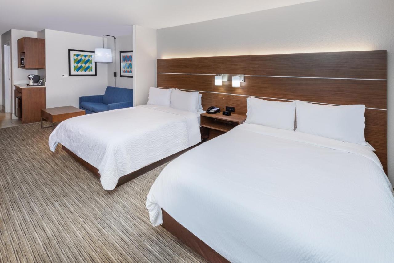 Holiday Inn Express & Suites Lafayette South By Ihg Exterior photo